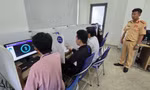 Công an TPHCM tổ chức kỳ thi sát hạch, cấp giấy phép lái xe đầu tiên