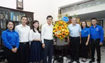 Bí thư thứ nhất T.Ư Đoàn chúc mừng GS.NGND Đặng Hùng Thắng nhân Ngày Nhà giáo Việt Nam
