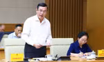 Đề xuất trợ cấp cho nhà giáo trong khi đợi ‘bảng lương cao nhất’
