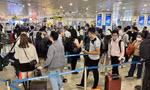 Du lịch hè: Chọn bay đêm, đi tàu hỏa hay ô tô? 