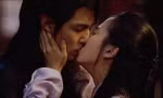 3 tài tử liên quan đến Song Hye Kyo đều bắt đầu sự nghiệp từ một bộ phim 18+