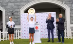 Câu chuyện cảm động của nhà vô địch WAAP 2025 Jeneath Wong với caddie người Việt Nam 