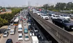Bộ Tài chính đề xuất thu phí sử dụng đường bộ với ô tô sẽ được chia thành 8 mức. Ảnh minh hoạ 