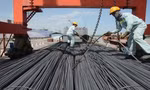Cổ phiếu thép đột nhiên 'đắt hàng'
