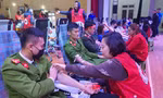 Cán bộ, chiến sỹ công an tỉnh Thanh Hóa hưởng ứng, hiến máu tại ngày hội Chủ nhật Đỏ