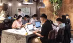 Lao động trẻ: Dậy lúc 12h trưa, làm việc từ 22h đêm đến sáng