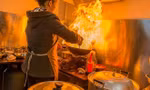Bánh bao sống, mì đốt cháy của nàng dâu Trung Quốc gây tranh cãi