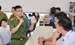 Gương mặt trẻ Việt Nam tiêu biểu 2024 - Đại úy Trần Vĩnh Chiến tuyên truyền phòng chống tội phạm ma túy 