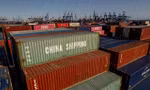 Các container hàng hoá ở cảng Los Angeles ngày 4/4. (Ảnh: Getty)