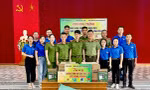 Trao tặng công trình Ánh sáng vùng cao cho bà con khó khăn ở Yên Bái