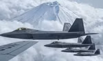 Bốn chiếc F-22 Raptors từ Phi đội máy bay chiến đấu số 199 bay cùng với một chiếc KC-135 Stratotanker của Không quân Mỹ từ Phi đội tiếp nhiên liệu số 909 trong cuộc huấn luyện máy bay chiến đấu thế hệ thứ năm gần Núi Phú Sĩ, Nhật Bản, vào ngày 1 tháng 4 năm 2021. ẢNH Không quân Mỷ