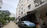 Nhắn tin cho mẹ xong, học sinh lớp 6 nhảy lầu tự tử