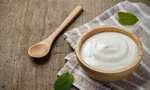 Bác sĩ giúp bạn trở thành người tiêu dùng sữa chua… thông thái 