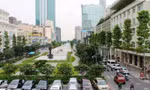 TPHCM cấm xe vào đường Nguyễn Huệ trong 3 ngày