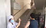 TPHCM: Nhiều người không được tiêm văc xin COVID-19 vì… lớn tuổi 