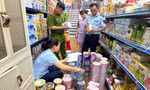Phát hiện hàng trăm hộp sữa bột trẻ em nhập lậu