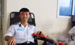 Những nụ cười rạng rỡ trong ngày Chủ Nhật Đỏ tại Học viện Hải quân