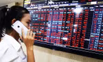 Khối ngoại tiếp tục 'xả' cổ phiếu chứng khoán