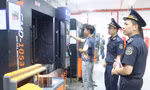 Lý do hơn 100 doanh nghiệp bị dừng thủ tục hải quan 