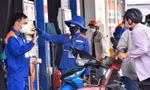 Giá xăng dầu tăng kéo CPI nhích nhẹ