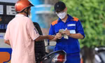 Giá xăng dầu giảm xuống mức thấp nhất 4 năm qua