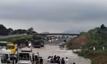 Hối hả chống ngập cho cao tốc Phan Thiết - Dầu Giây
