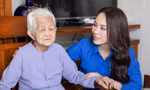 Hoa hậu Huỳnh Nguyễn Mai Phương tích cực tham gia các hoạt động từ thiện