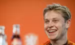 Tiền vệ Frenkie De Jong của Ajax.