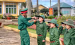 'Chiến sĩ nhí' Lâm Đồng tham gia học kỳ trong quân đội tại Trung đoàn Bộ binh 994