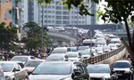Sở GTVT TPHCM cho rằng ô tô là thủ phạm gây kẹt xe Ảnh: Ngô Bình