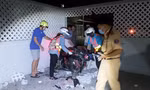 Nam thanh niên tử vong sau cú tông sập tường nhà dân