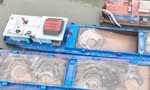 CSGT Hà Nội phát hiện loạt tàu chở cát không rõ nguồn gốc trên sông Hồng