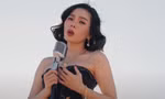 Chị đẹp Lệ Quyên đối đầu Sơn Tùng M-TP