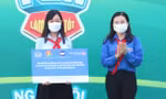 Bí thư Trung ương Đoàn trao quà tại Đồng Tháp