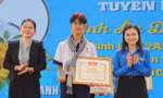 Khen thưởng thanh niên tiêu biểu Tuổi trẻ sáng tạo cụm đồng bằng sông Hậu