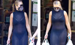 Rita Ora mặc váy xuyên thấu ‘có như không’ lộ hết nội y đi siêu thị