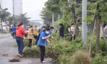 Hàng trăm bạn trẻ Đà Nẵng dọn vệ sinh các điểm nóng môi trường