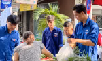 Độc đáo phiên chợ đổi rác lấy thực phẩm sạch