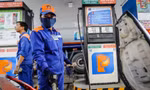 Đề xuất giảm thuế TTĐB, VAT sẽ góp phần làm giảm giá xăng dầu. 