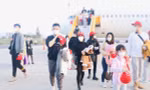 Bắt đầu đón tour du lịch Trung Quốc, doanh nghiệp Việt vẫn 'nửa mừng nửa lo'