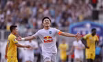 Giai đoạn 2 LS V-League 2021 sẽ tổ chức tập trung tại 9 sân bóng miền bắc? (ảnh Hữu Phạm)