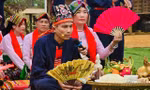 Lễ hội cầu may dưới cây bông 