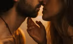 Món ăn, đồ uống nào là 'sát thủ' của sex?