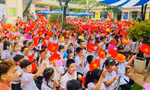 Hà Nội: Niềm vui đầy ắp trong ngày tựu trường của học sinh trường Tiểu học Vĩnh Tuy