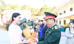 Nữ tân binh duy nhất ở Đắk Nông lên đường nhập ngũ
