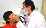 Bệnh đau mắt đỏ tăng đột biến, nguy cơ bùng phát dịch tại Bình Dương, Bình Phước 