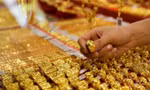 Giá vàng thế giới tăng trong ngày nghỉ Giáng sinh