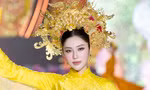 Người đẹp tôn vinh nghề nuôi tằm, dệt lụa truyền thống tại Lễ hội Áo dài TPHCM