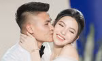 Ảnh Quang Hải hôn say đắm cô dâu Chu Thanh Huyền