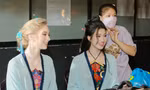 Đương kim Hoa hậu Quốc tế xem cải lương tại Nhà hát Trần Hữu Trang